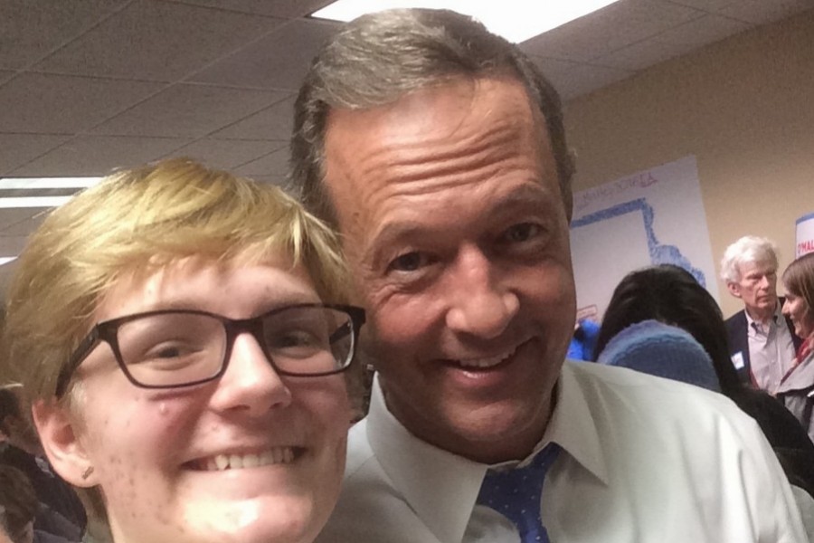 Rachel+Eggert+19+with+Martin+OMalley+hours+before+he+suspends+his+presidential+campaign.
