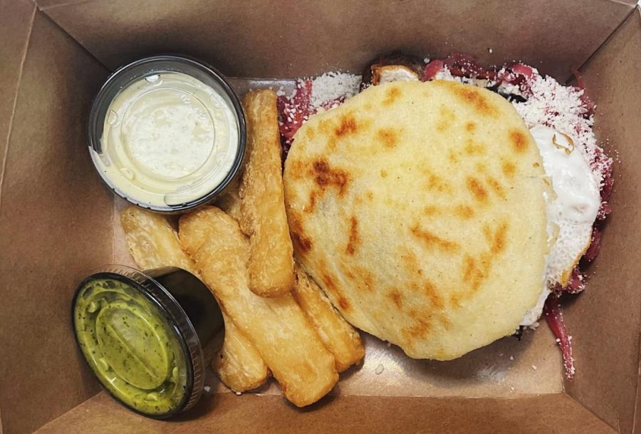 Molly Seidel ‘24 ordered the Chorizo Sausage Arepa served with a side of yuca fries, chimichurri sauce (vegan) and aioli verde (tangy house mayo) sauce. 