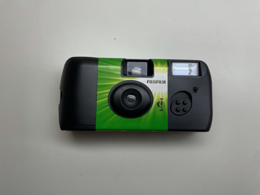 Disposable Cameras Make Comeback