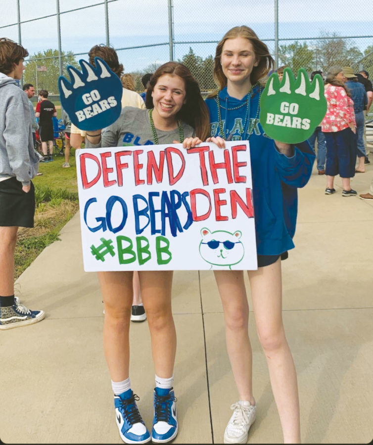 Rossalyn Moore 25 and Eva Redmond 25 are in full spirit mode to support the bears.